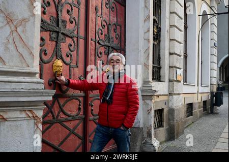 Giso Weißbach zurück am Set von `Sachsens Glanz und Preußens Gloria`.Giso Weißbach feiert im nächsten Jahr sein 60-jähriges Bühnenjubiläum. Der gebürt Stock Photo